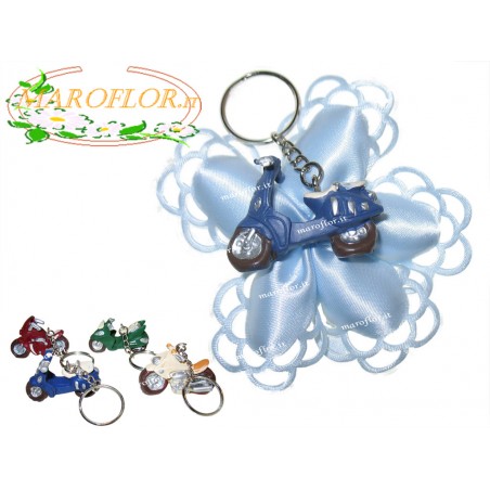 Bomboniere Portachiavi Moto confezionata con coccarda azzurra