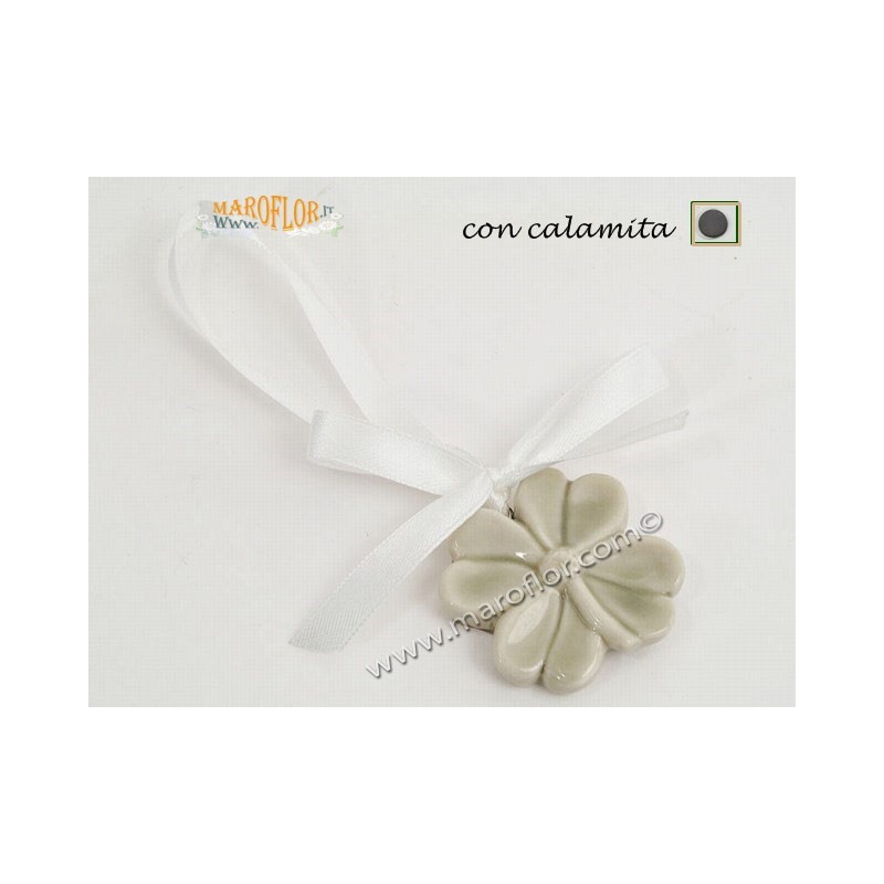 Calamita Magnete Quadrifoglio in Ceramica 5cm Appendino